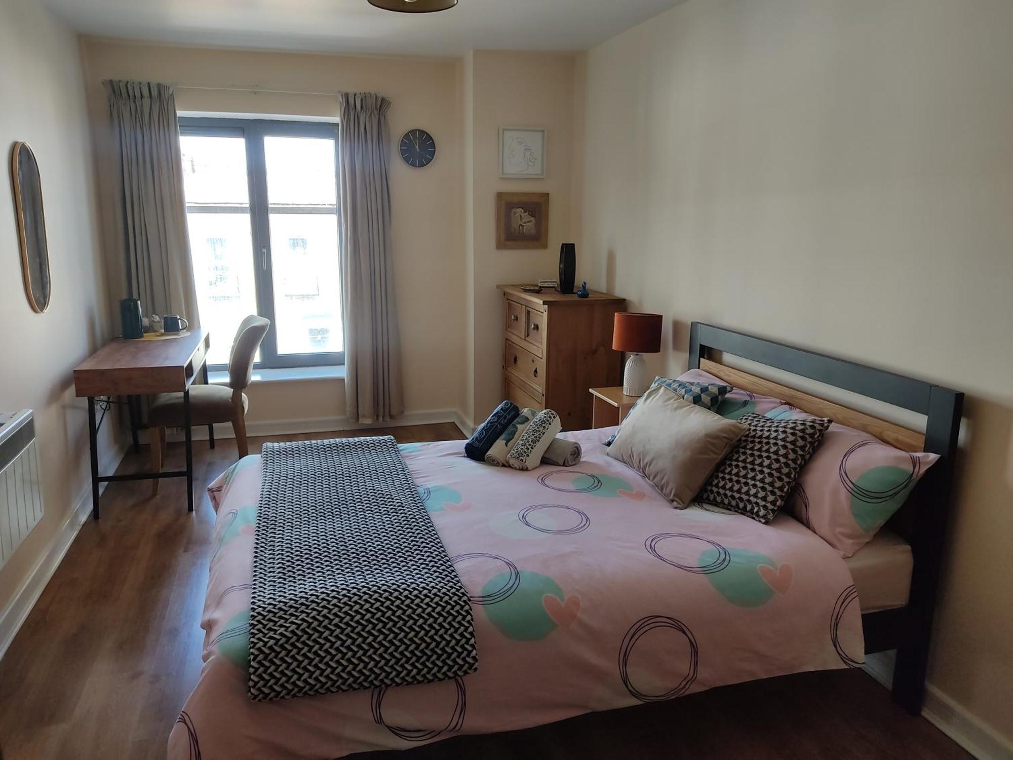 Swallows Nest - Spacious Bright Double Bedroom With Ensuite Bathroom Dublin Kültér fotó